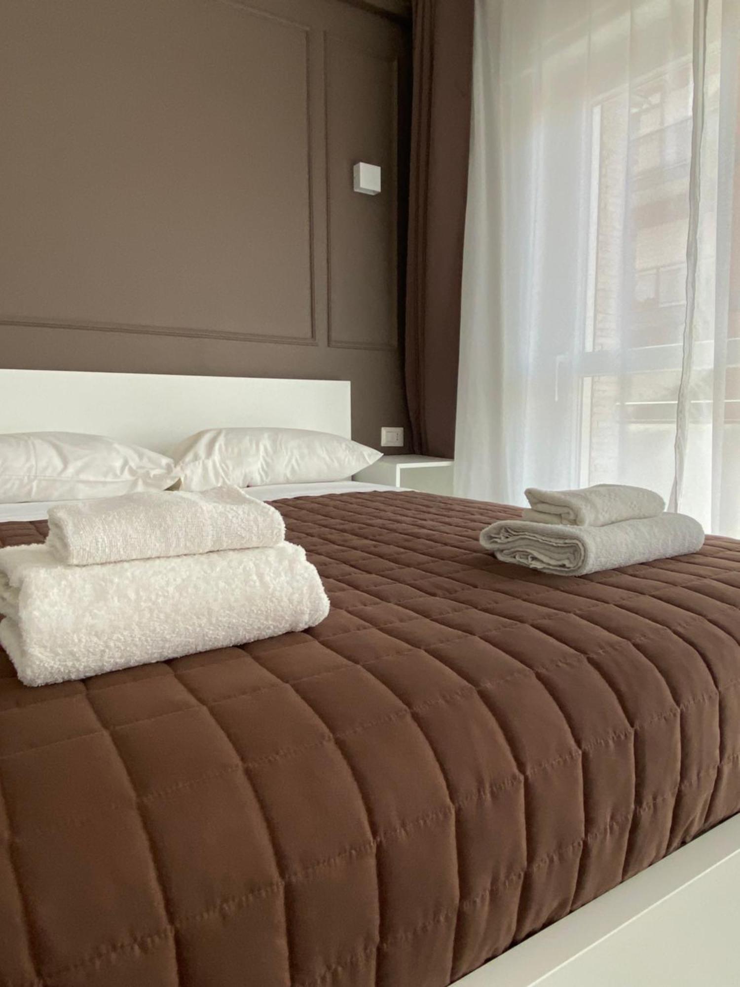 Quintino Sella Rooms Bari Exteriör bild
